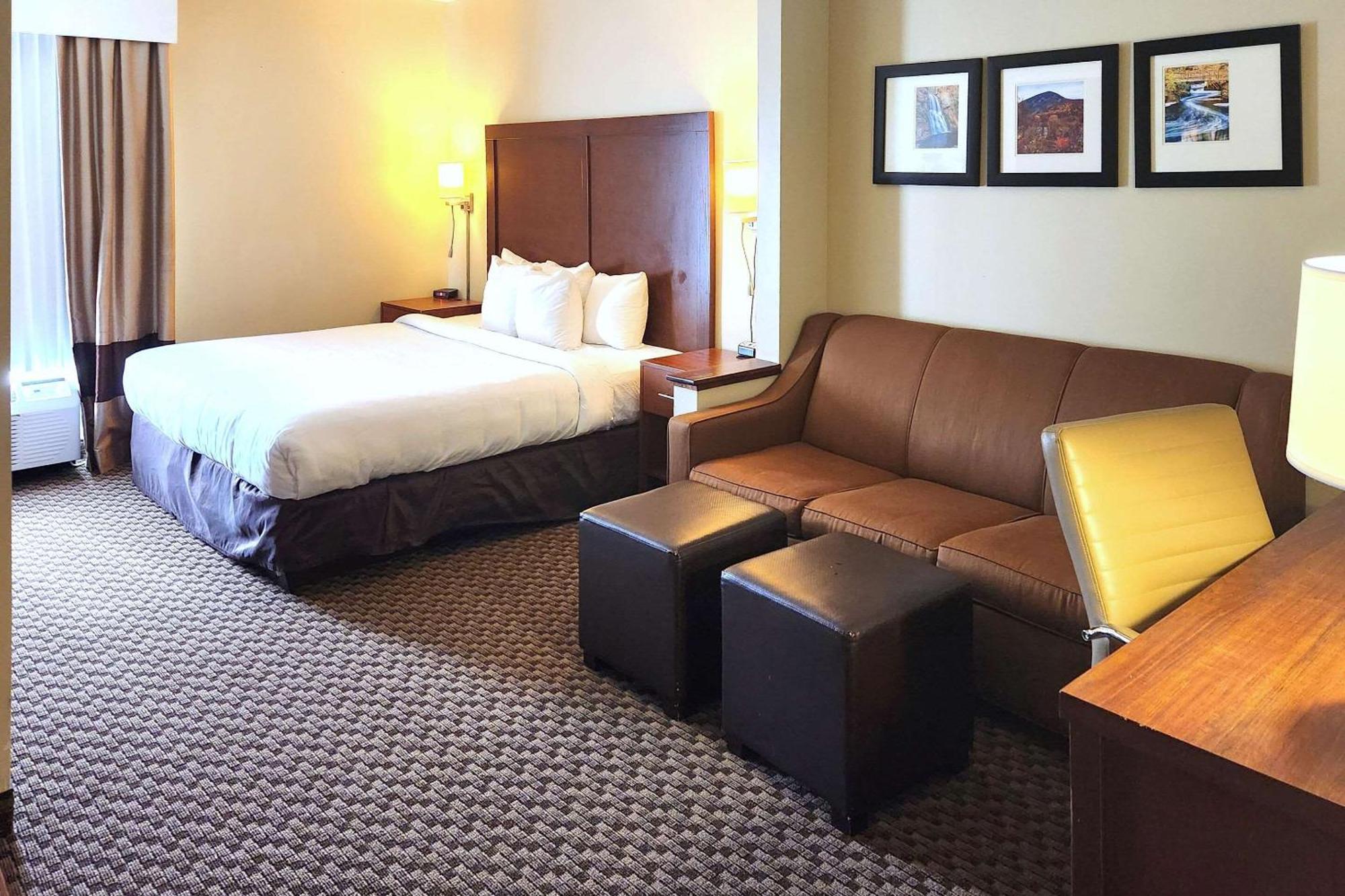Comfort Inn & Suites Mount Pocono Exteriör bild