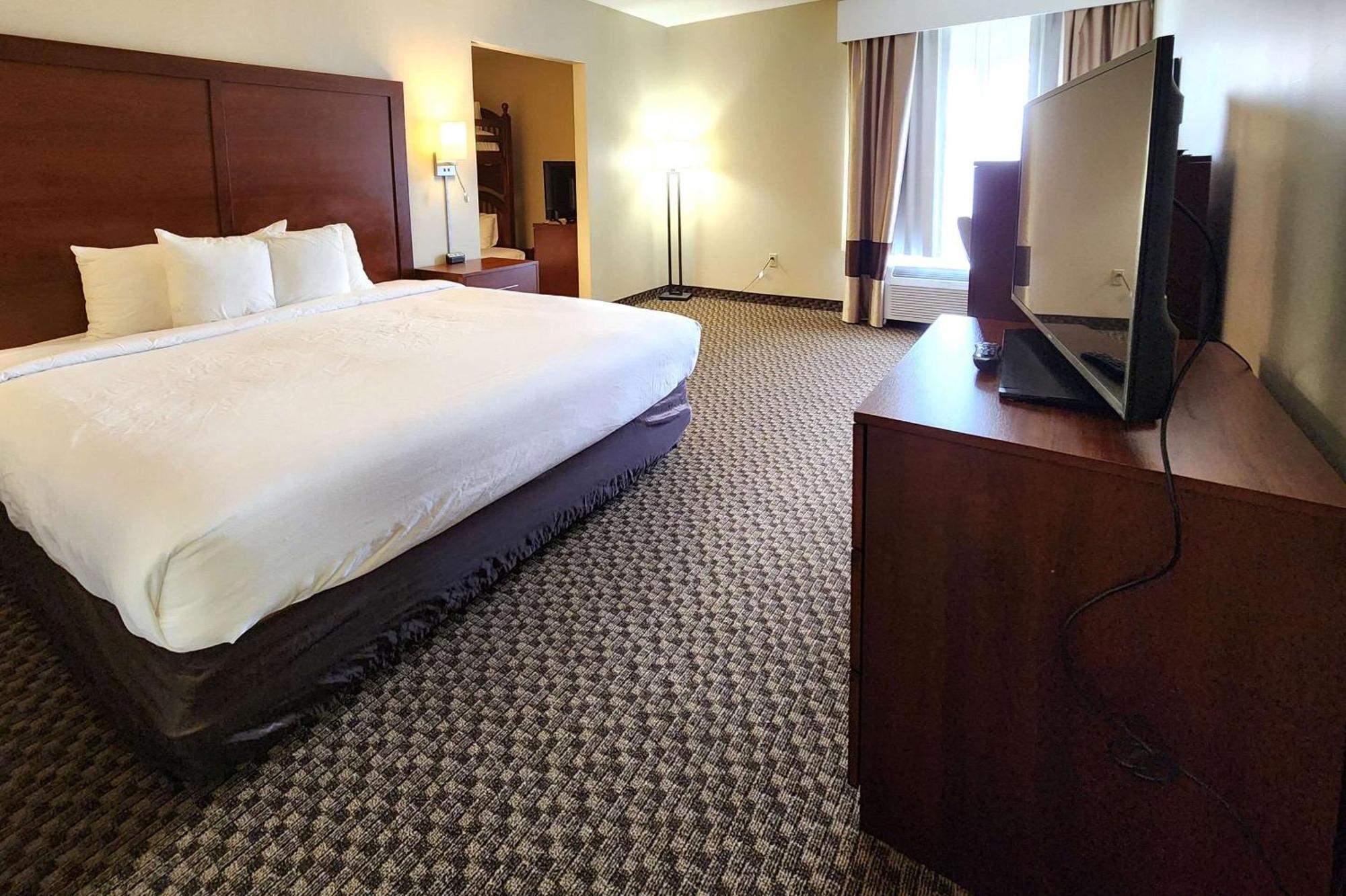 Comfort Inn & Suites Mount Pocono Exteriör bild